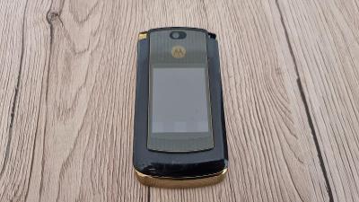 Motorola V8, Gold, na ND.