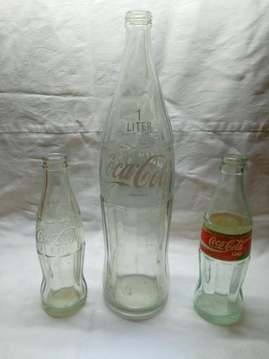 Staré fľaše CocaCola - Nápojový priemysel