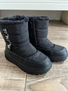 Zimné dievčenské topánky s kožúškom Vodeodolné značka H&M, veľ. 30, čierna