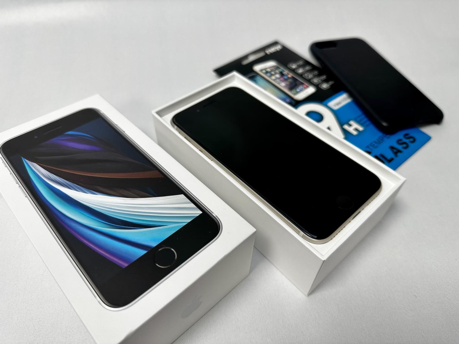 Mobilný telefón Apple iPhone SE (2022) 64GB Starlight (MMXG3CN/A) - Mobily a smart elektronika