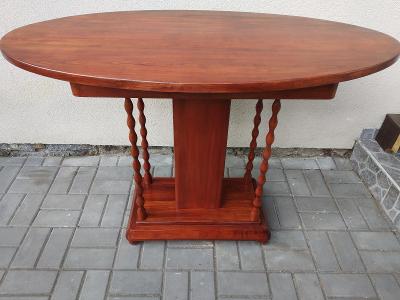 Luxusní stolek masiv třešeň-kubismus.