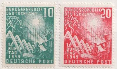 Německo BRD, 1949, 10-20 Pf série Richtfest, 10 Pf nepatrná vynechávka