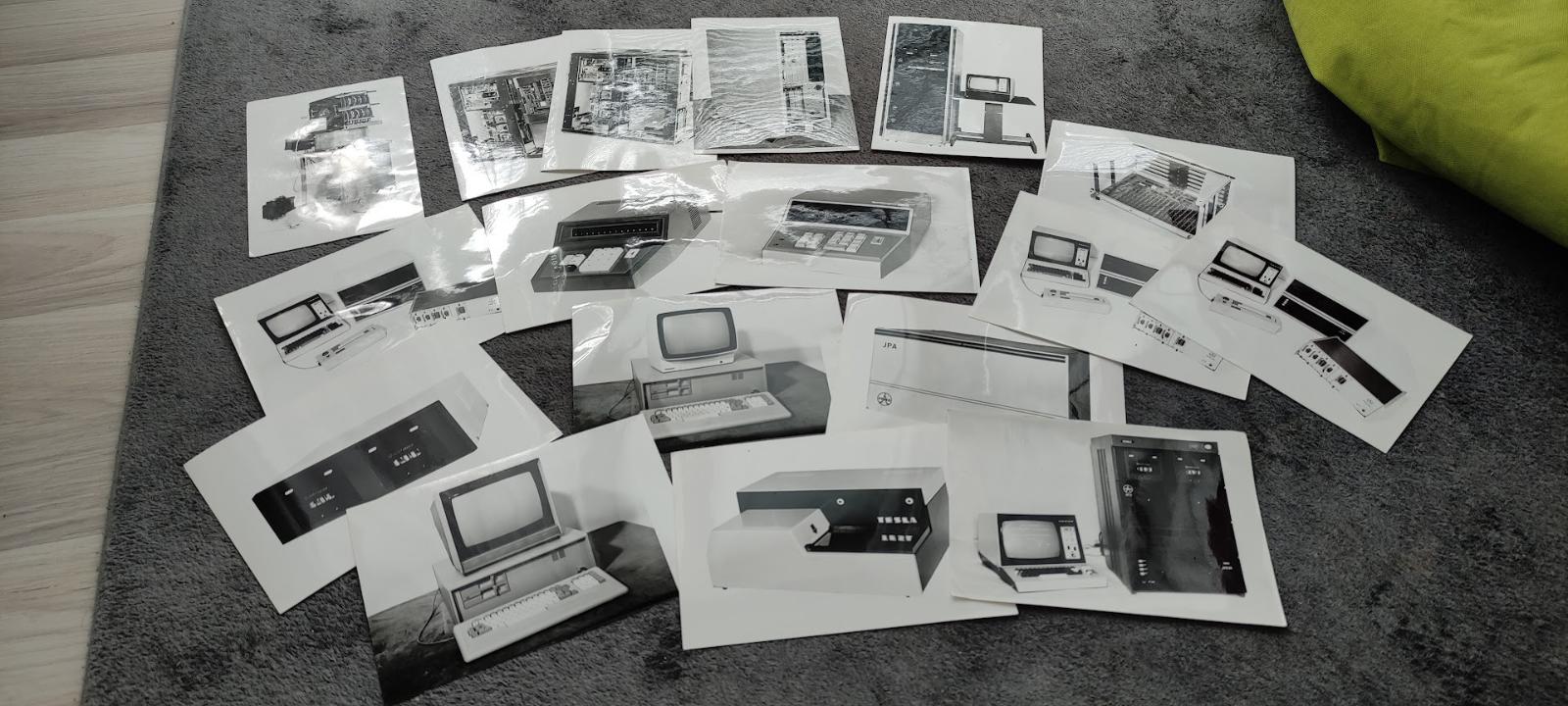 Původní fotografie českoslovených počítačů (17 ks) - Počítače a hry