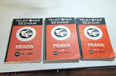 STARÝ TELEFONNÍ SEZNAM - OBVOD PRAHA - 1990 - STANICE ORGANIZACEÍ 1992
