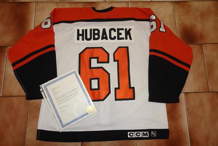 ✅️hraný hokej GAME WORN dres NHL 2000-01 PETR HUBÁČEK Flyers LOA *BRNO - Vybavení na hokej