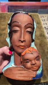 Art deco keramická plastika - hlava ženy s dieťaťom - madona Borsdorf