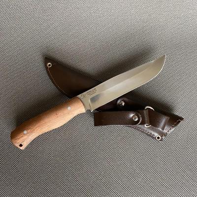 Ruský lovecky nůž, ocel 110Ch18, továrna Okské nože