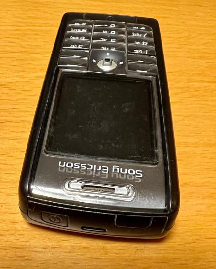 Sony Ericsson T630,bez baterie a nabíječky,asi funkční - Mobily a chytrá elektronika