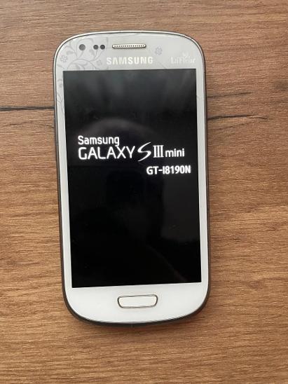 Galaxy S3 mini - Mobily a chytrá elektronika
