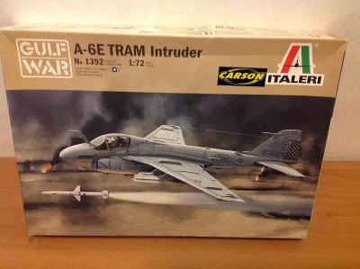 ITALERI - A-6E TRAM Intruder, 1/72