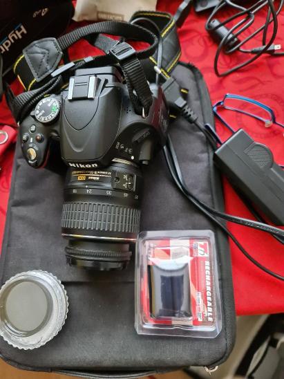 Nikon D5100 + náhradní baterie,taška,nabíječka - Foto bazar