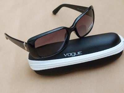 Dámské sluneční brýle Vogue VO 2663-S W44/11