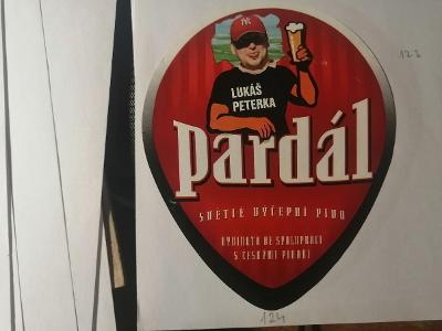 Prodej sbírky etiket Pardál - většinou odlepené, stav dle fota