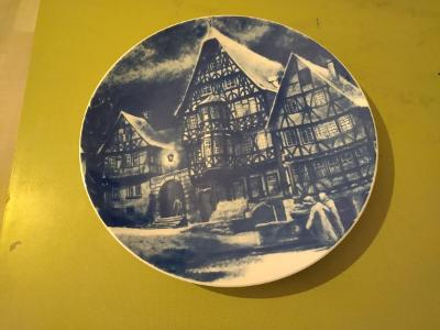 Miltenberg Royal Bavaria zavesný porcelánový  taliř 1976