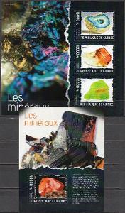 Guinea-Minerály 2014** 10247-10249+Bl.2337 / 34 €