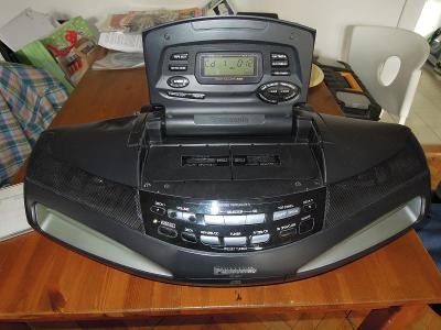 Radiomagnetofon Panasonic Cobra RX  ED77
