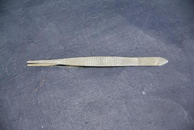X5. Nerezová pinzeta špičatá délka 11,6 cm
