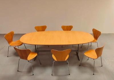 Arne Jacobsen - Exkluzívna dizajnérska jedálenská/kancelárska súprava 