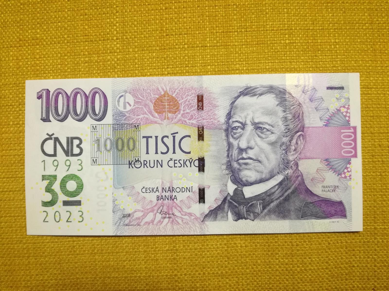 Bankovka 1000 kč s prítlačou série R 64 001551 - Bankovky