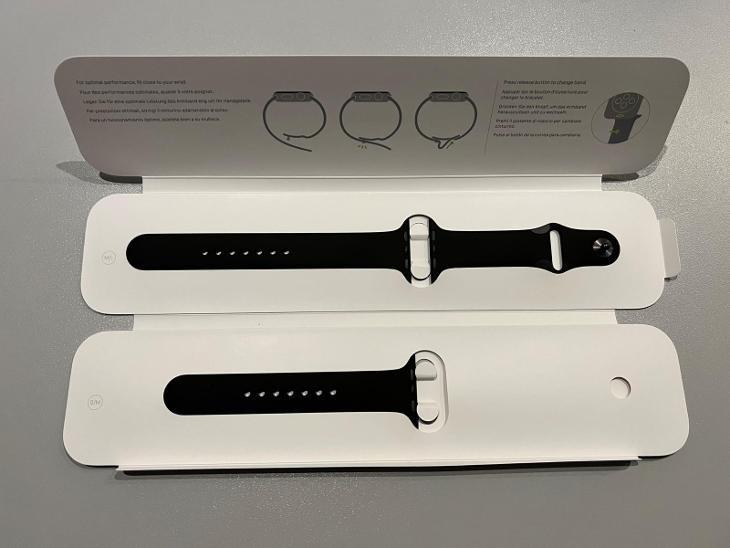 Apple Watch športový remienok čierny 42/44/45mm - Mobily a smart elektronika