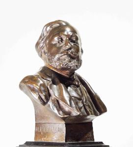 Bronzová busta Gambetta vytvořená sochařem Victorien Antoine Bastet