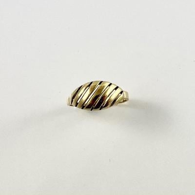 Prsten zlatý 2,98 g Au (585/1000) Ev. č. 377