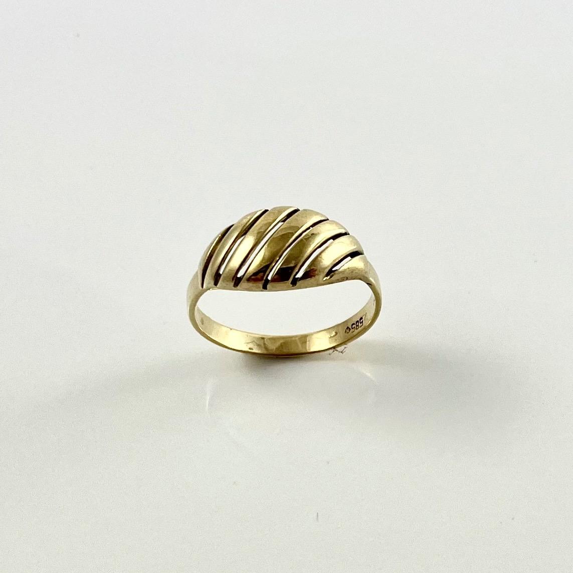 Prsten zlatý 2,98 g Au (585/1000) Ev. č. 377 - Šperky