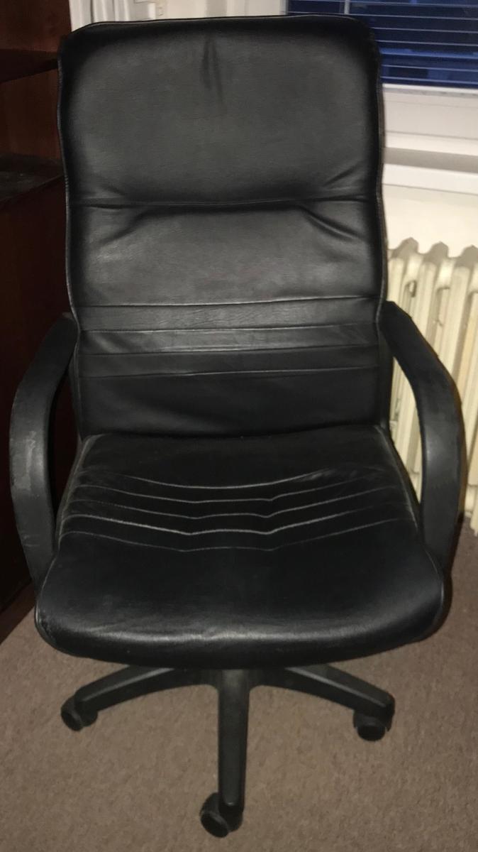Luxusní kožená židle otočná | Aukro