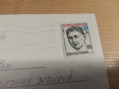 Poštovní známka, ražená - Jaroslav Hašek, na pohlednici - 50h