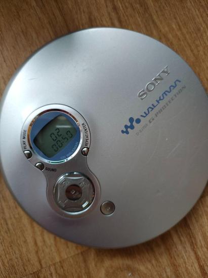 Diskman Sony Walkman D-EJ755 G-Protection Funkčné | Aukro