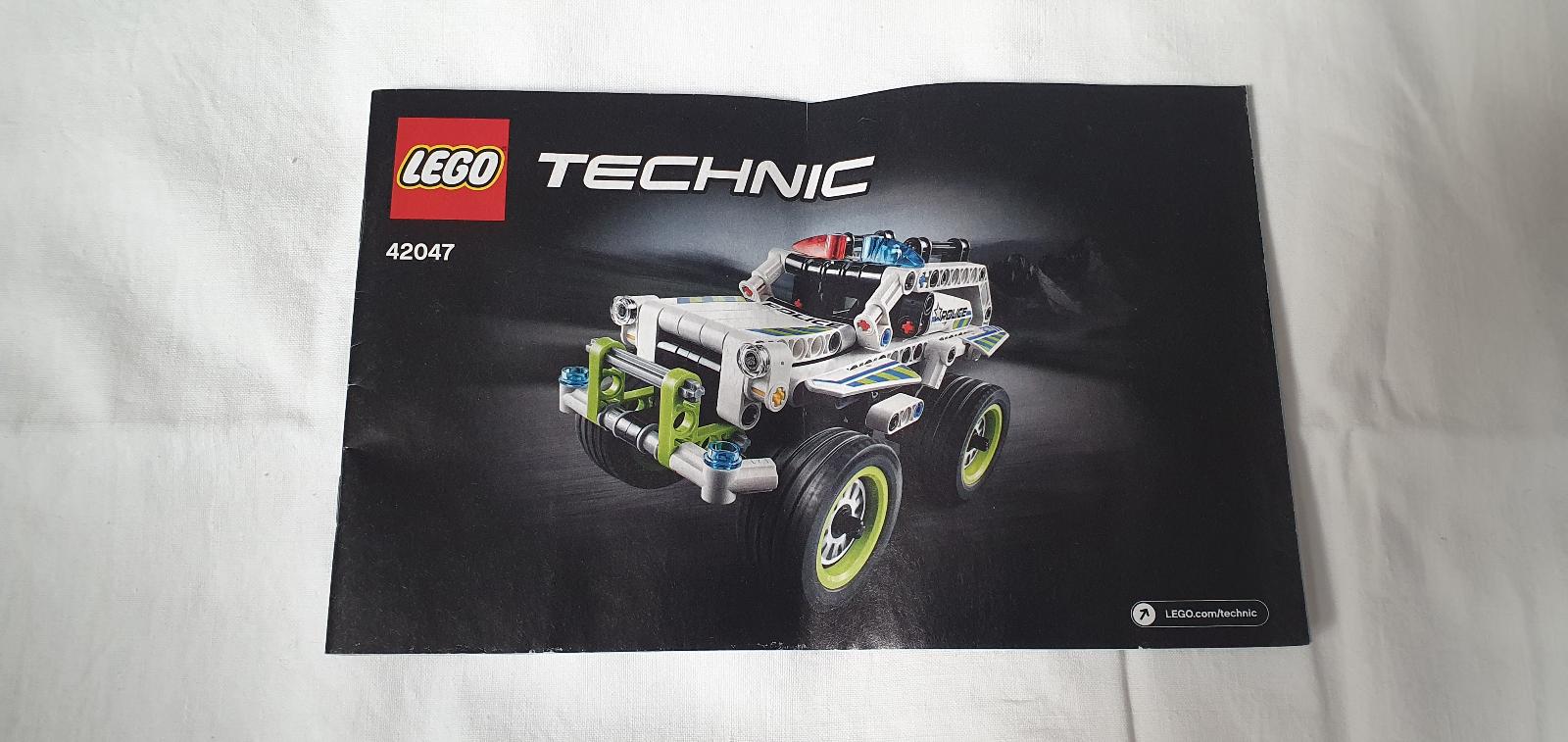 Použité LEGO Technic 42047 Policajné zásahové vozidlo / Police Interceptor - Hračky