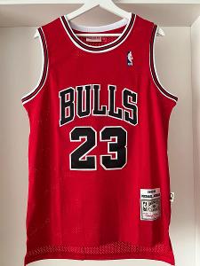 Basketbalový dres Michael Jordan Chicago Bulls - červený (L)