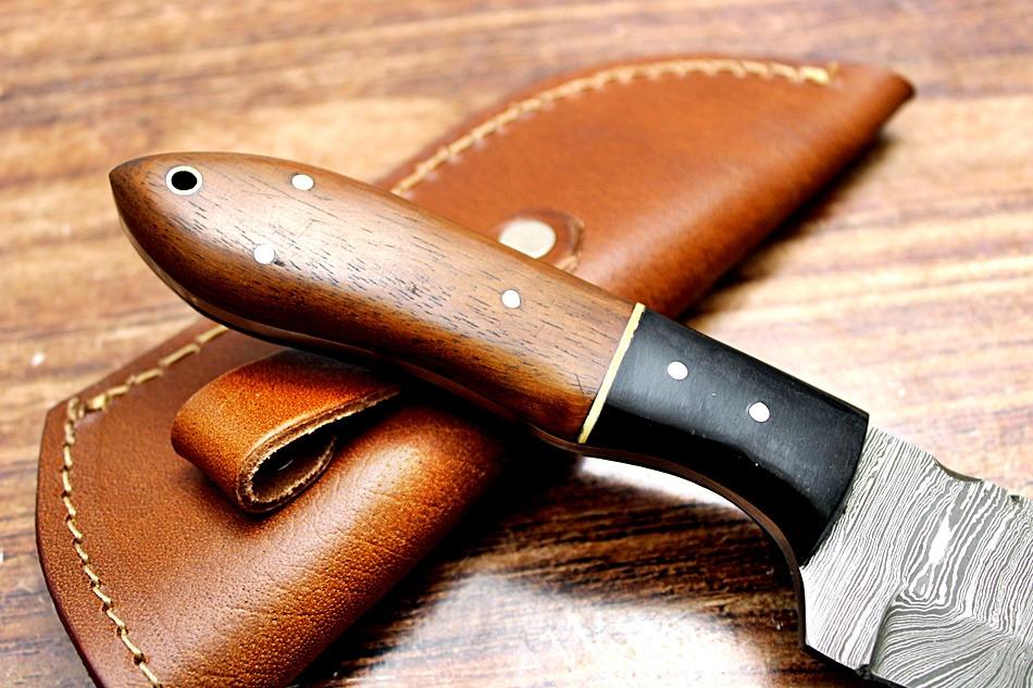 79/ Damaškový lovecky nůž. Rucni vyroba   - Sport a turistika