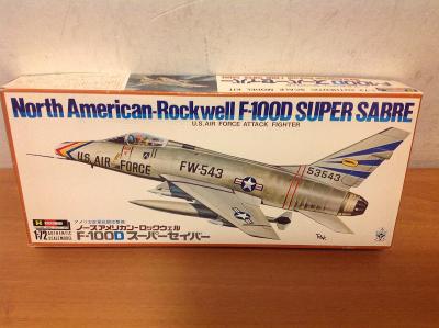 HASEGAWA - F-100D Super Sabre, 1/72