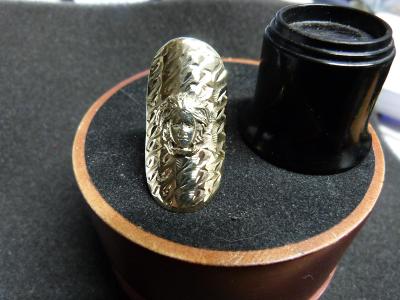 Nádherný nenošený masivní zlatý prsten typ VERSACE/S-18/