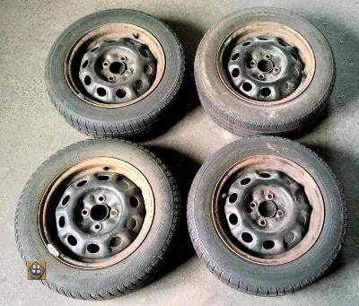 Plechové disky R14 (4ks vrátane rôznych pneu)