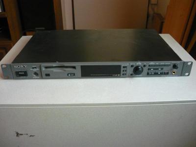 Profesionálný minidisc rekorder SONY MDS-E12