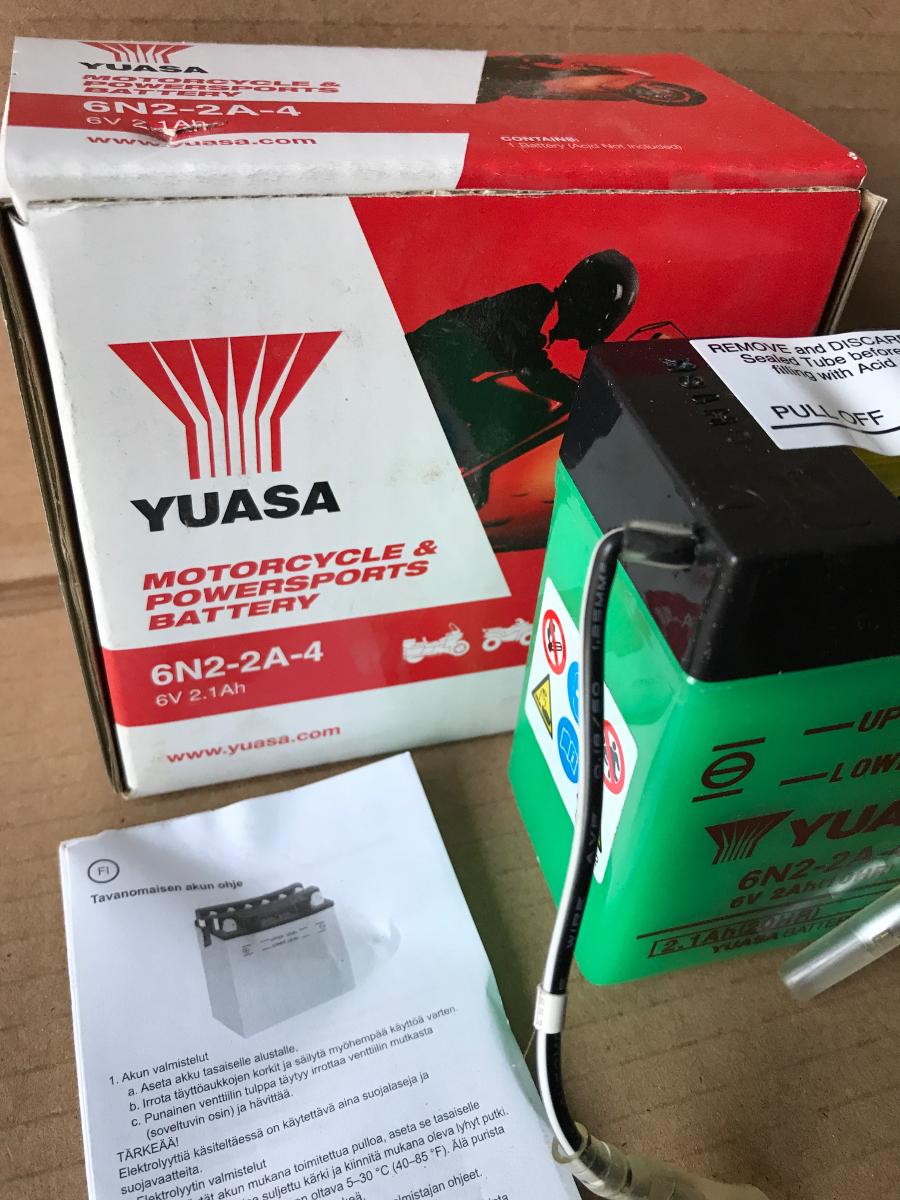 Nová značková baterie Yuasa 6N2-2A-4 - Auto-moto