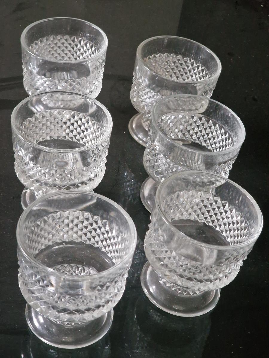 Sklenené zmrzlinové poháre z 80-tych rokov ČSSR - Starožitnosti