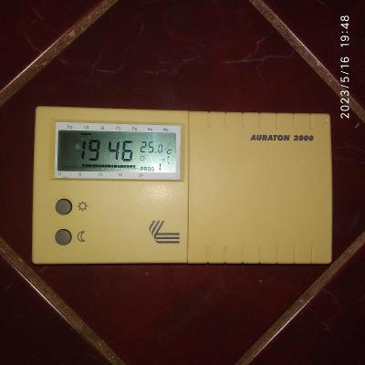 AURATON 2000, regulátor teploty, termostat 6-ti denní, návod, baterie