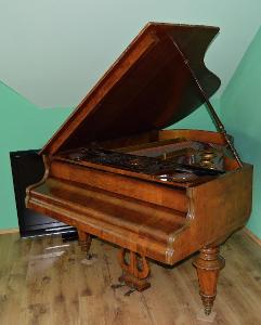Klavír - křídlo Petrof No.6