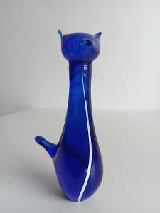 Modrá kočka hutní sklo
