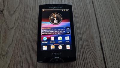 Sony Xperia Mini Pro, volný na všechny operátory, v češtině.