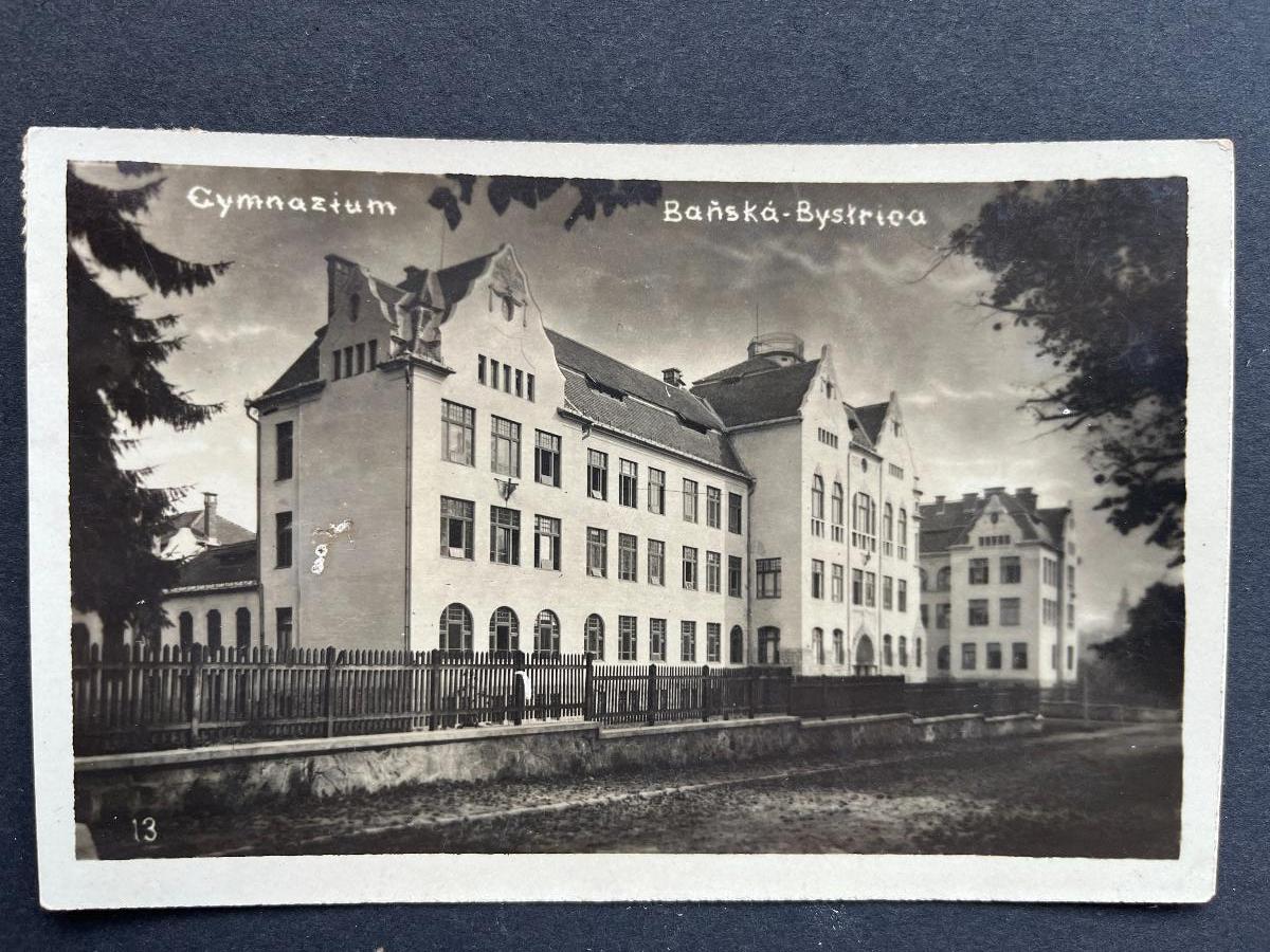 Banská Bystrica Pohľadnica 1927 Gymnazium - Pohľadnice miestopis