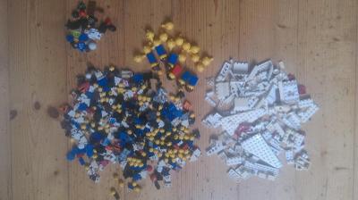 Zbytek Lego s vadou + sada hračky Star Wars (tank a figurky)