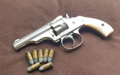 Historický revolver Merwin Hulbert cal.32CF DA Nádherný původní stav