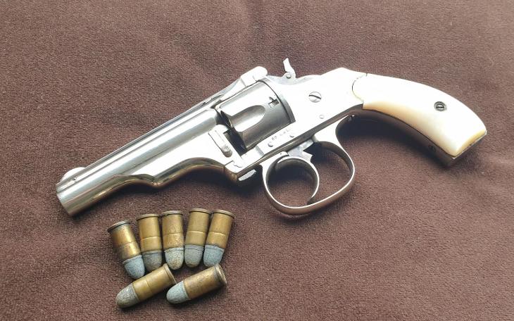 Historický revolver Merwin Hulbert cal.32CF DA Nádherný původní stav - Sběratelské zbraně