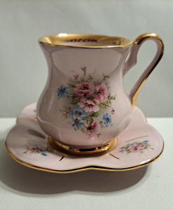 Růžový porcelán Karlovy Vary, šálek s podšálkem