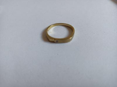 zlatý prsten 8 k