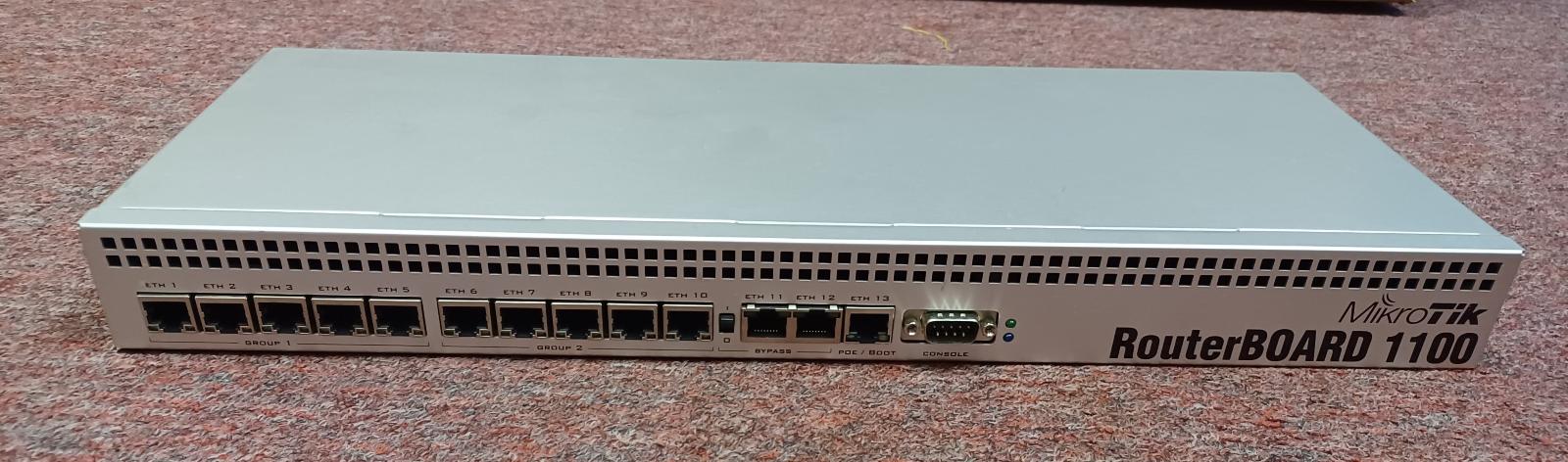 Mikrotik RB1100 Routerboard, 13×Gigabit LAN - Komponenty pre PC